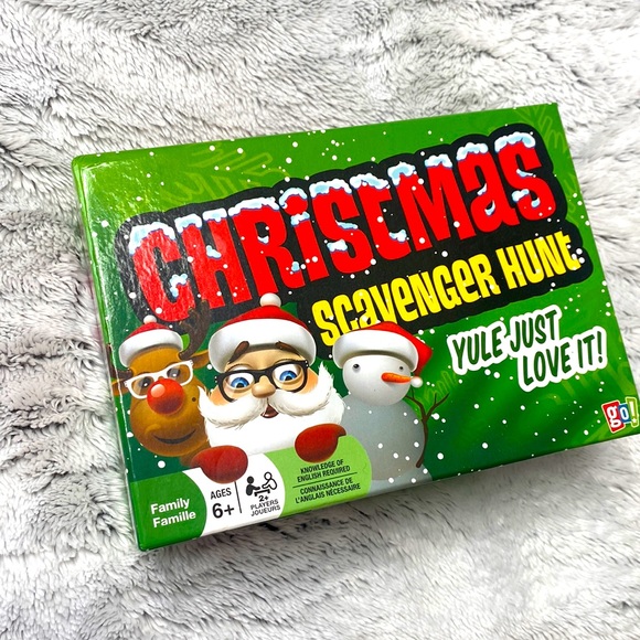 Go Games! Toys Go Games Christmas Scavenger Hunt Game Ages 6 Up